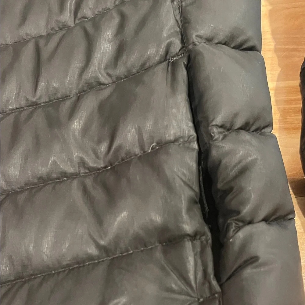 Marmot Youth Large, Black Puffer Jacket 700 Fill - Picture 5 of 8